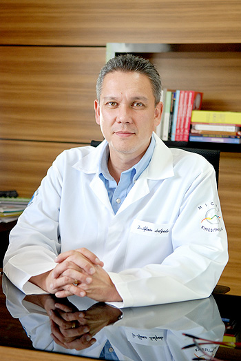 Dr. Afonso Salgado